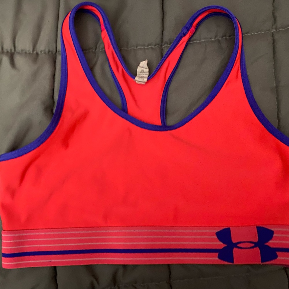 Under Armour Medium Heat Gear Sports Bra